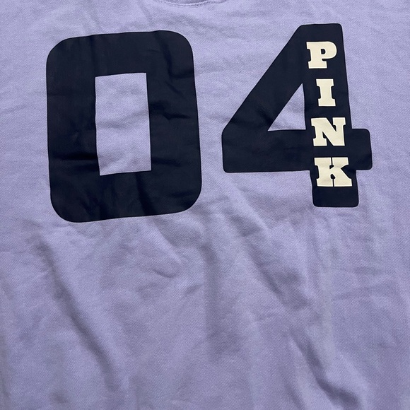 New Victoria’s Secret Pink Sweatshirt (XXL) Light Purple Logo NWT - Picture 2 of 2